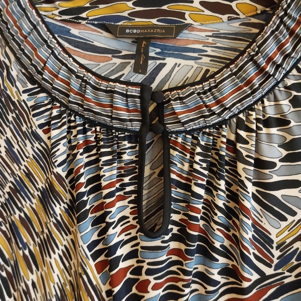 BCBG MaxAzria Psychedelic Dress / Size Small - Picture 3 of 7